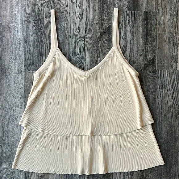 Misa Los Angeles Top White Tank Top Size Small Womens V Neck Camisole - Picture 7 of 8